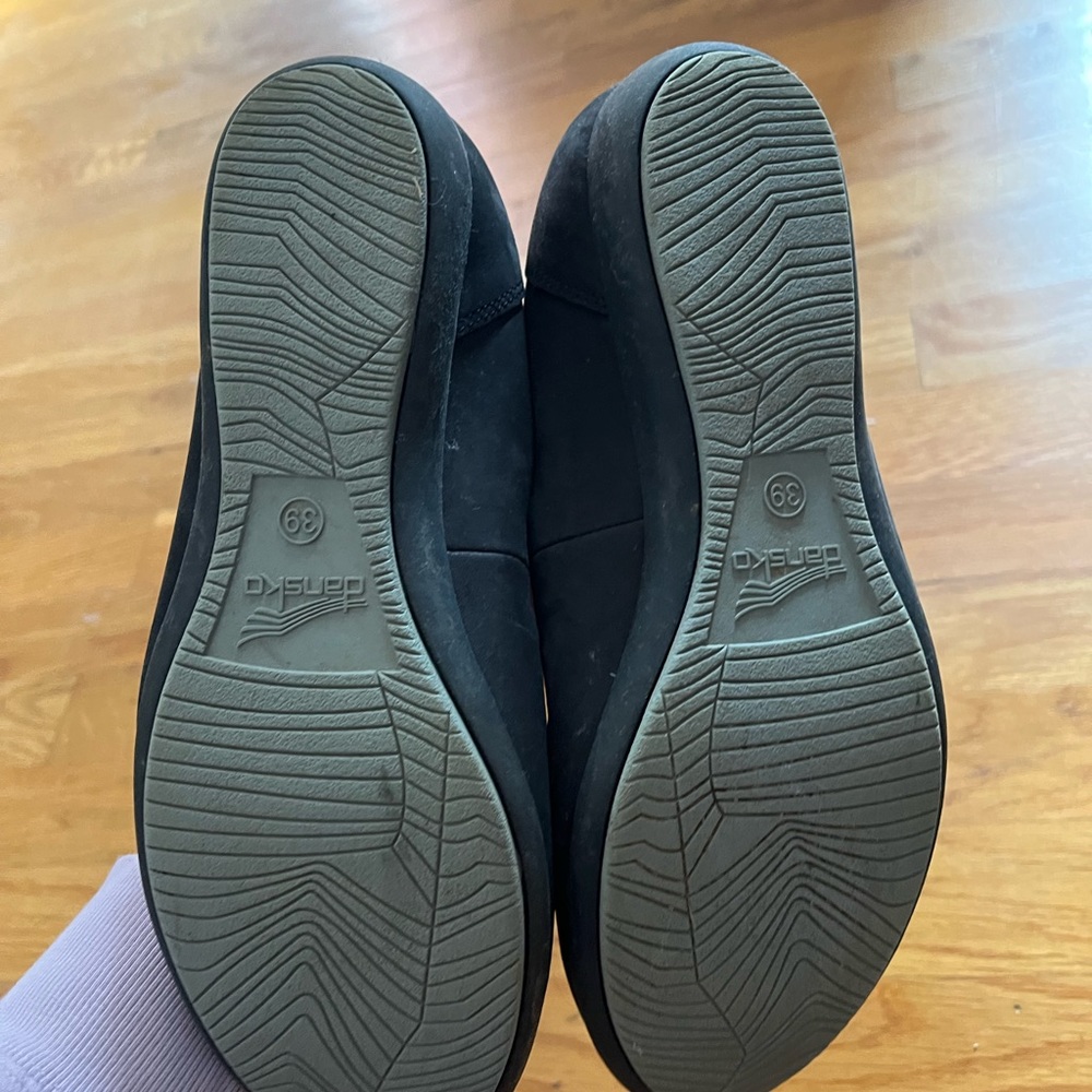 Dansko slip on shoe-Black-Size 39